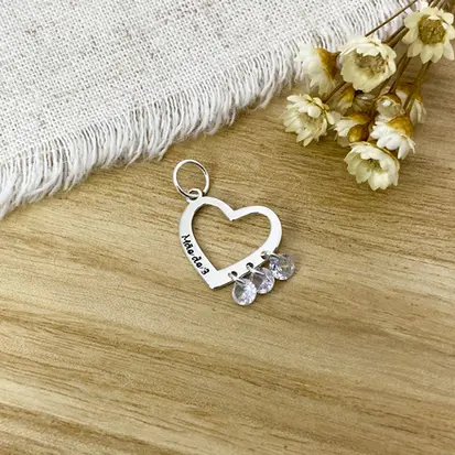 PINGENTE CORAÇAO VAZ CRISTAL MÃE DE 3